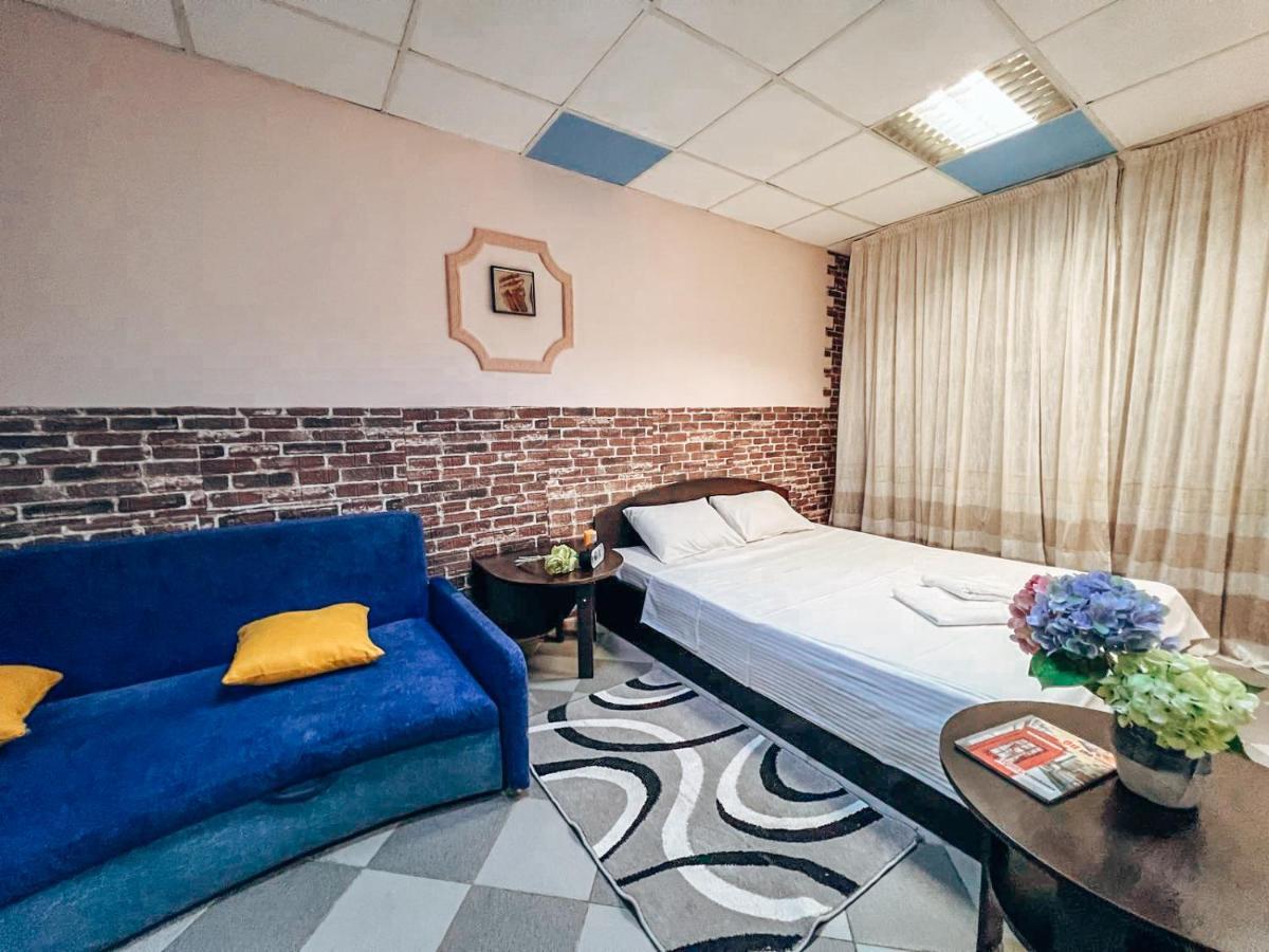 Guest House On Saksahanskoho Street Kyiv Exterior photo